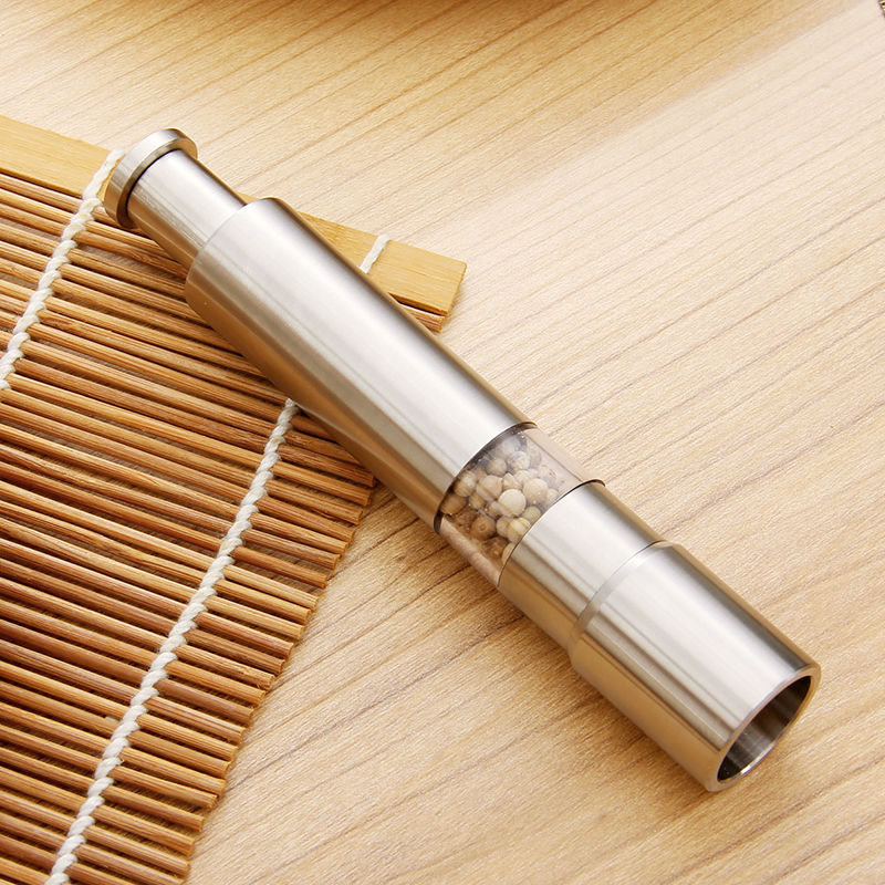 Stainless Steel Manual Pepper Grinder for Home Use